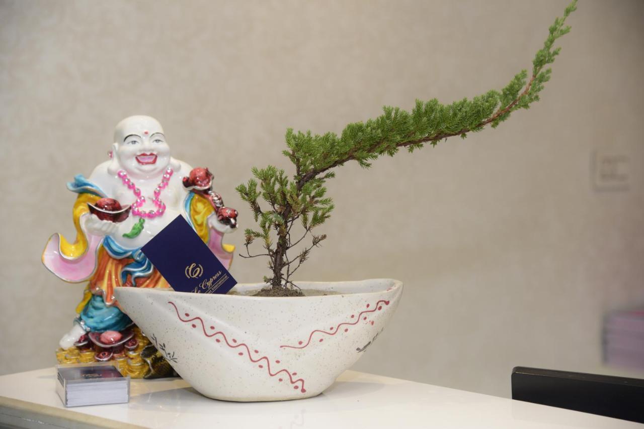 Hotel Le Cypress Bareilly Ngoại thất bức ảnh